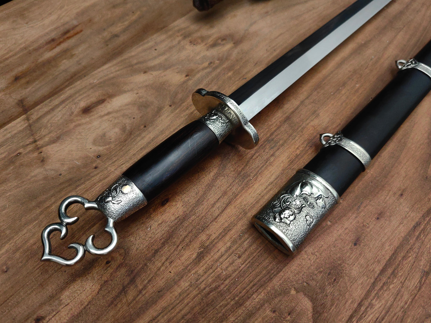 【莲花装环首明剑】Lotus Ring Pommel Ming Jian – Hand-Forged 60Si2Mn Steel